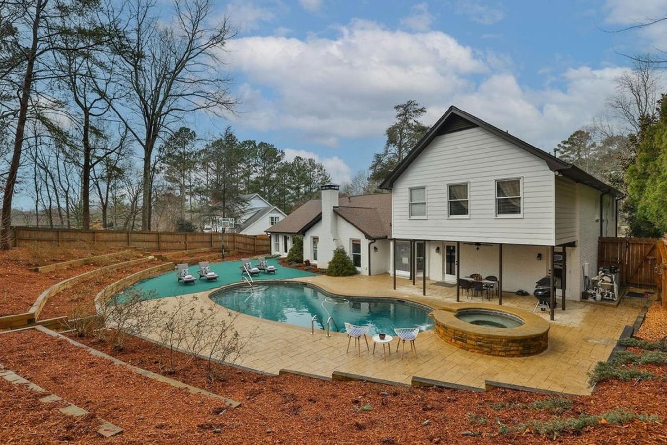 Sandy Springs Executive Retreatpoolhottubsaunabasketball Court Villa Atlanta Exterior photo