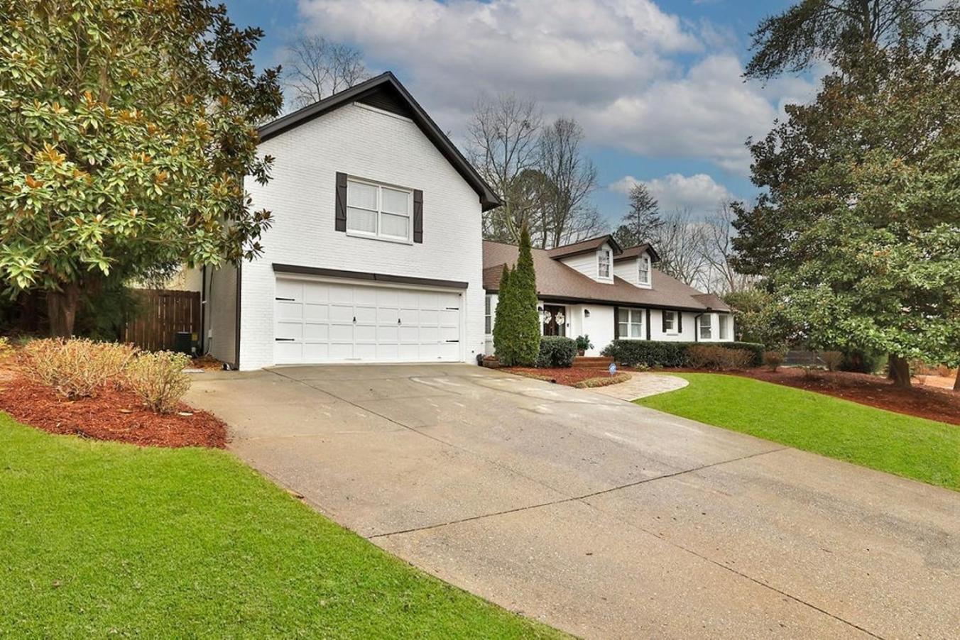 Sandy Springs Executive Retreatpoolhottubsaunabasketball Court Villa Atlanta Exterior photo